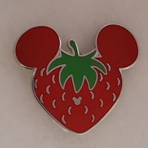 Disney Pin Trading Strawberry Fruit Icon Food Collection Hidden Mickey Pin 2008